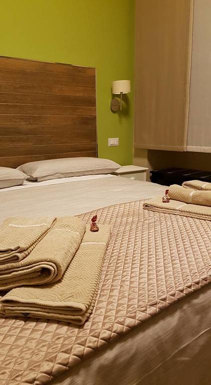 B&B Via Veneto Crotone Kültér fotó
